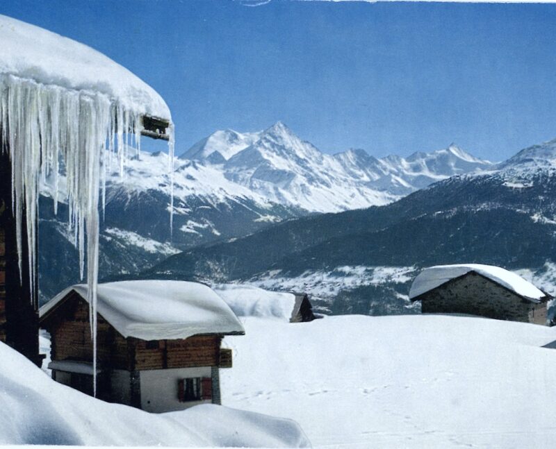 Vue du plateau supérieur vers le sud. Vers 1960