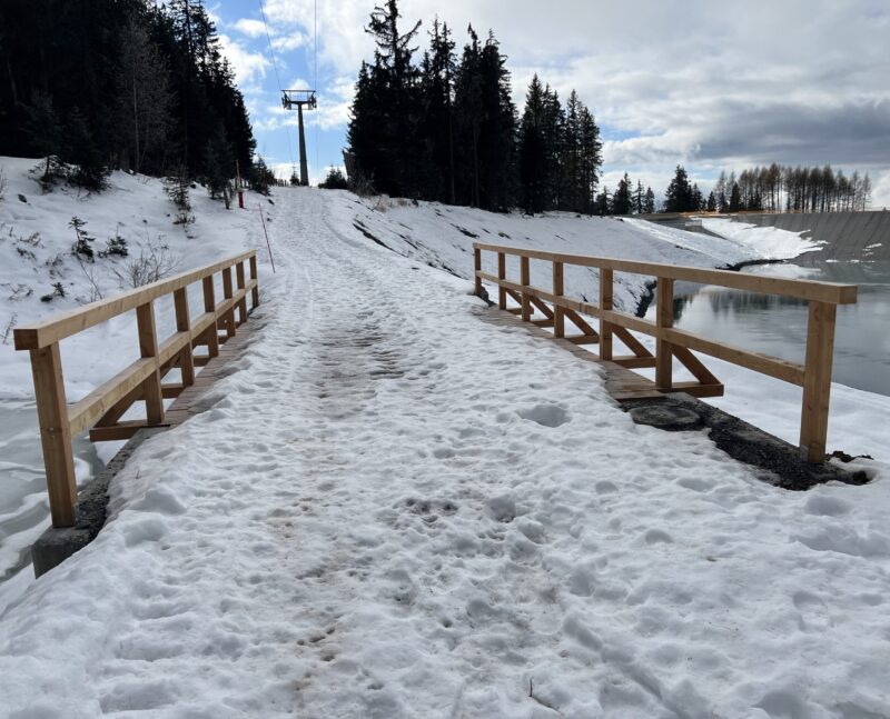 Nouvelle passerelle à l'est du Lac de Chermignon. 04.12.2024