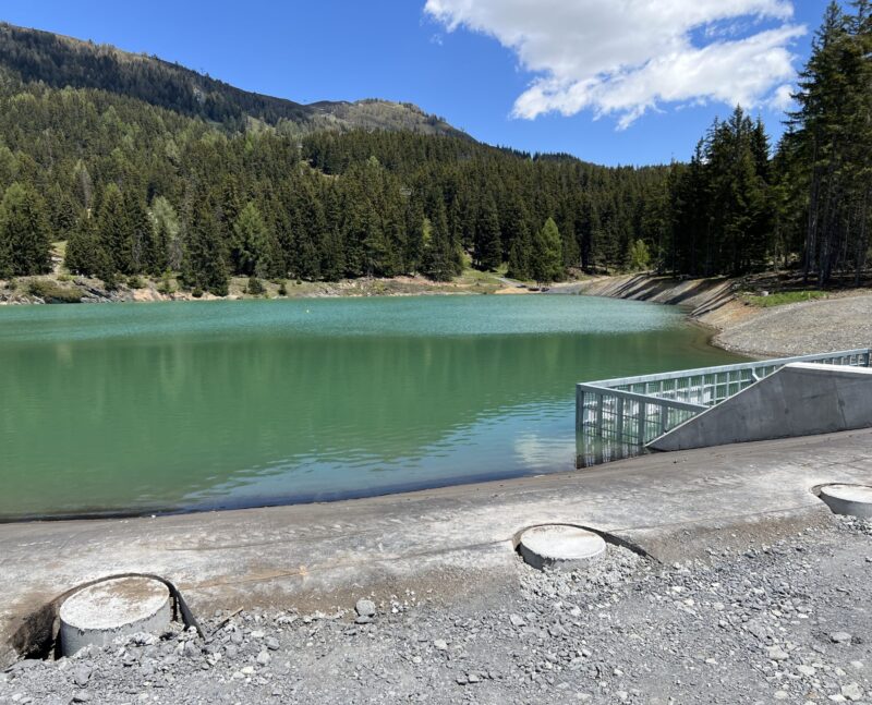 Lac de Chermignon vu du sud-ouest. 18.05.2025