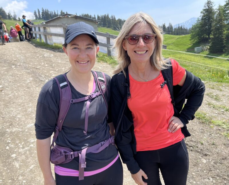 Sophie Cordonier, collaboratrice administrative de la Commune de Crans-Montana (à gauche) et Nancy Fournier