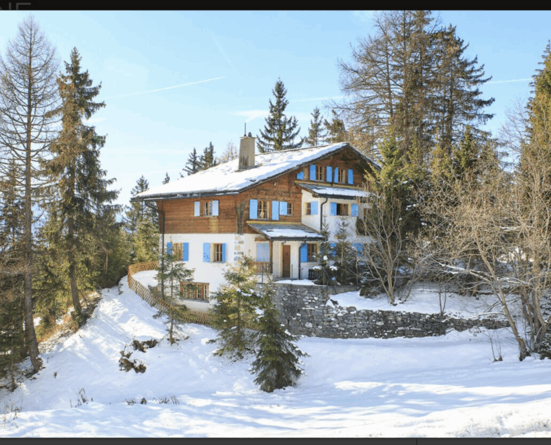 Chalet Le Vieux Bisse, vue du nord-est. Vers 2020. Construit en 1961, détruit en 2025.