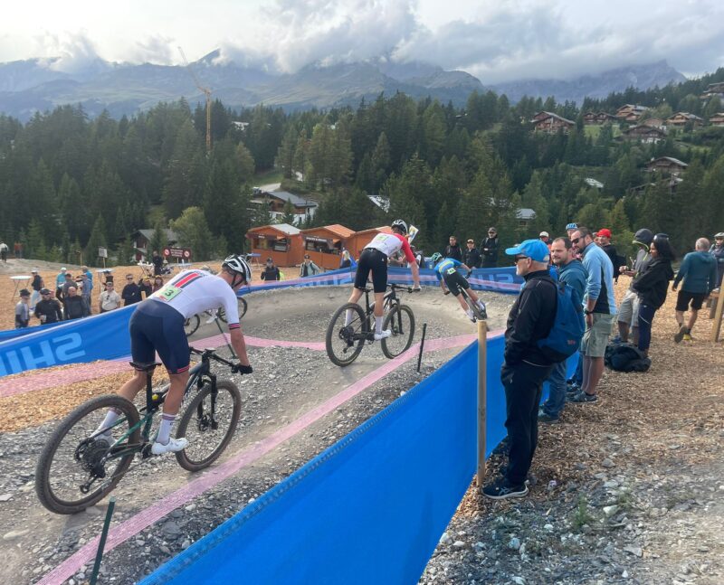 Championnat du Monde de VTT. Passage près du Lac de Chermignon. 12.09.2025