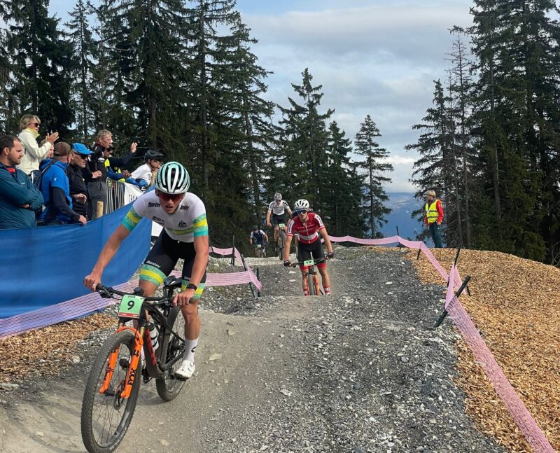 Championnat du Monde de VTT. Passage près du Lac de Chermignon. 12.09.2025