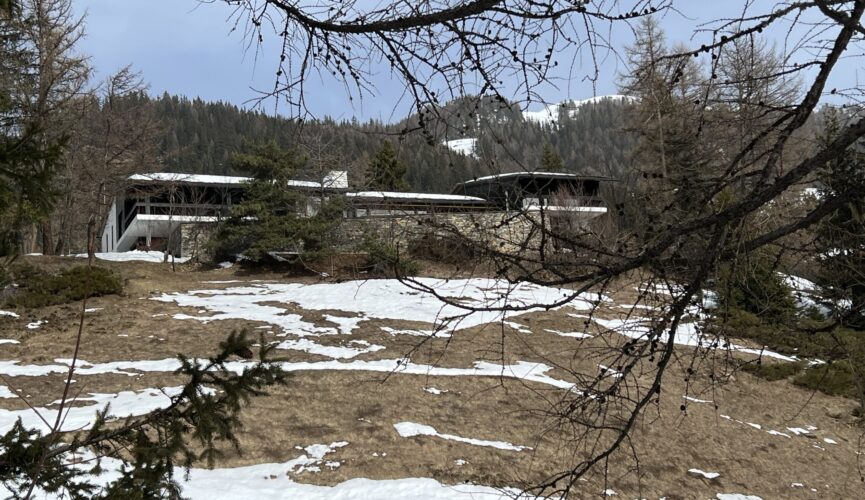 Le chalet Vipasca. 07. 03. 3036