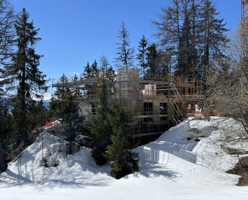 Chalet le Vieux Bisse en transformation. 24.03.2026