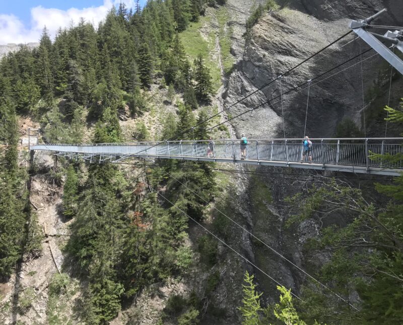 La passerelle du bisse du Rô inaugurée en 2020