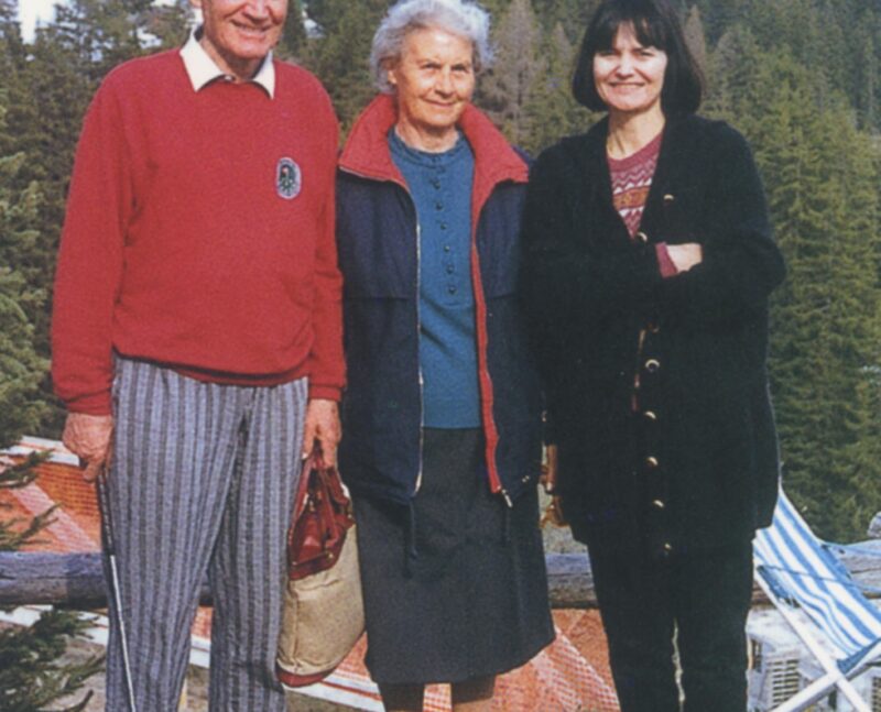 Micheline Calmy-Rey et ses parents vers 1990