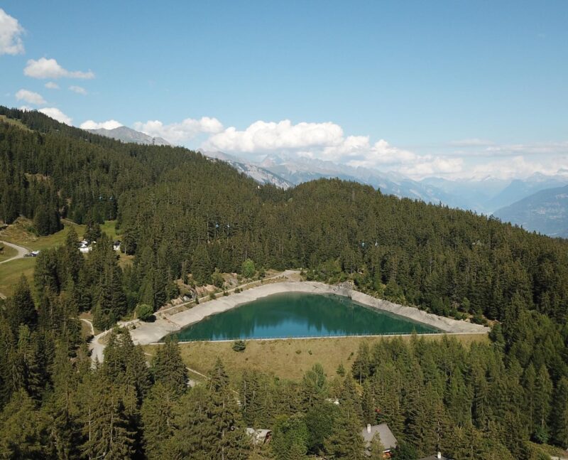 Lac de Chermignon. Vue aérienne vers l'est. 12.08.2028