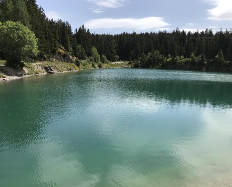 Le lac de Chermignon. Vue vers l'est. 10.07.2023