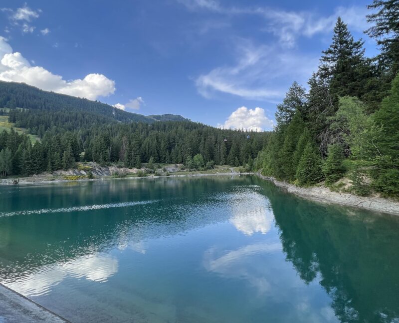 Lac de Chermignon. Vue du sud-ouest. Juillet 2022