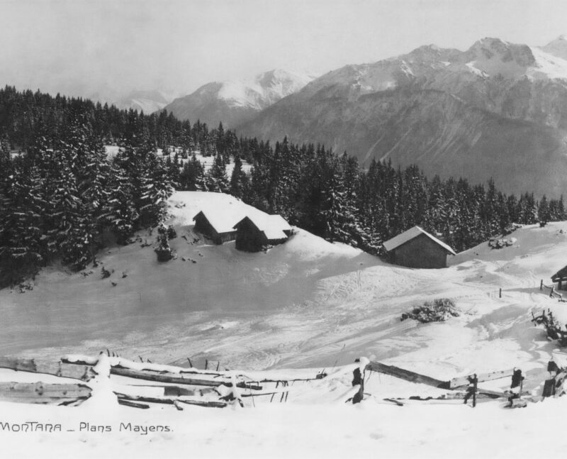 La montée aux Plans-Mayens en hiver. Vers 1930