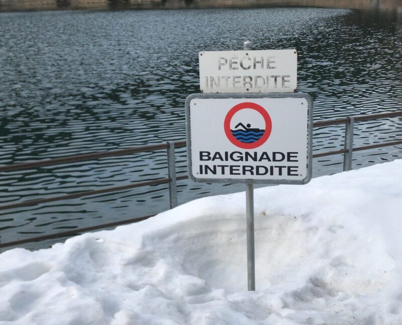 Interdiction de baiInterdiction de baignade, même en hiver