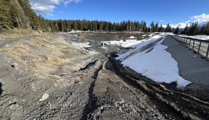 Début mars 2024. Le lac a été vidé. 16.03.2024