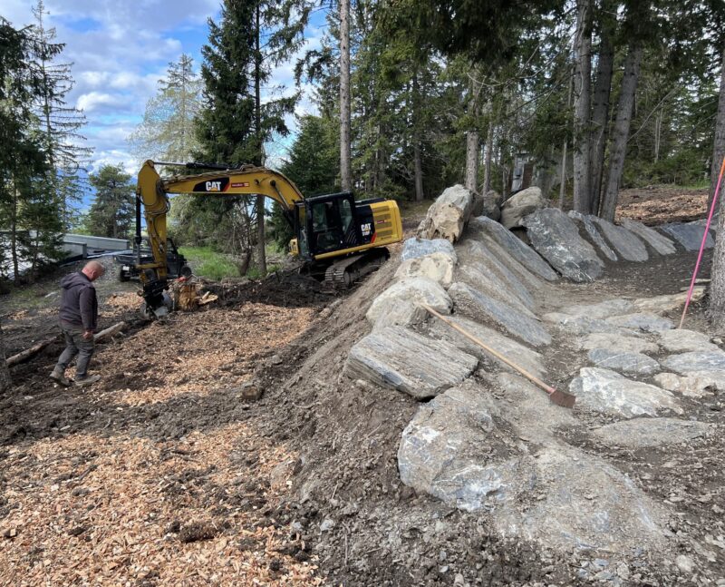 Bas du Rock garden en construction. 24.05.2024